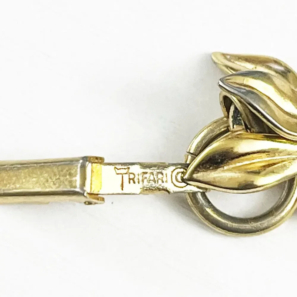Crown Trifari Vintage Gold Leaf Necklace & Bracelet Set
